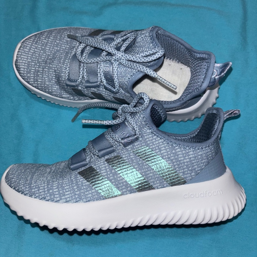 adidas Kids Light Blue Iridescent Stripe Cloudfoam Sneakers
